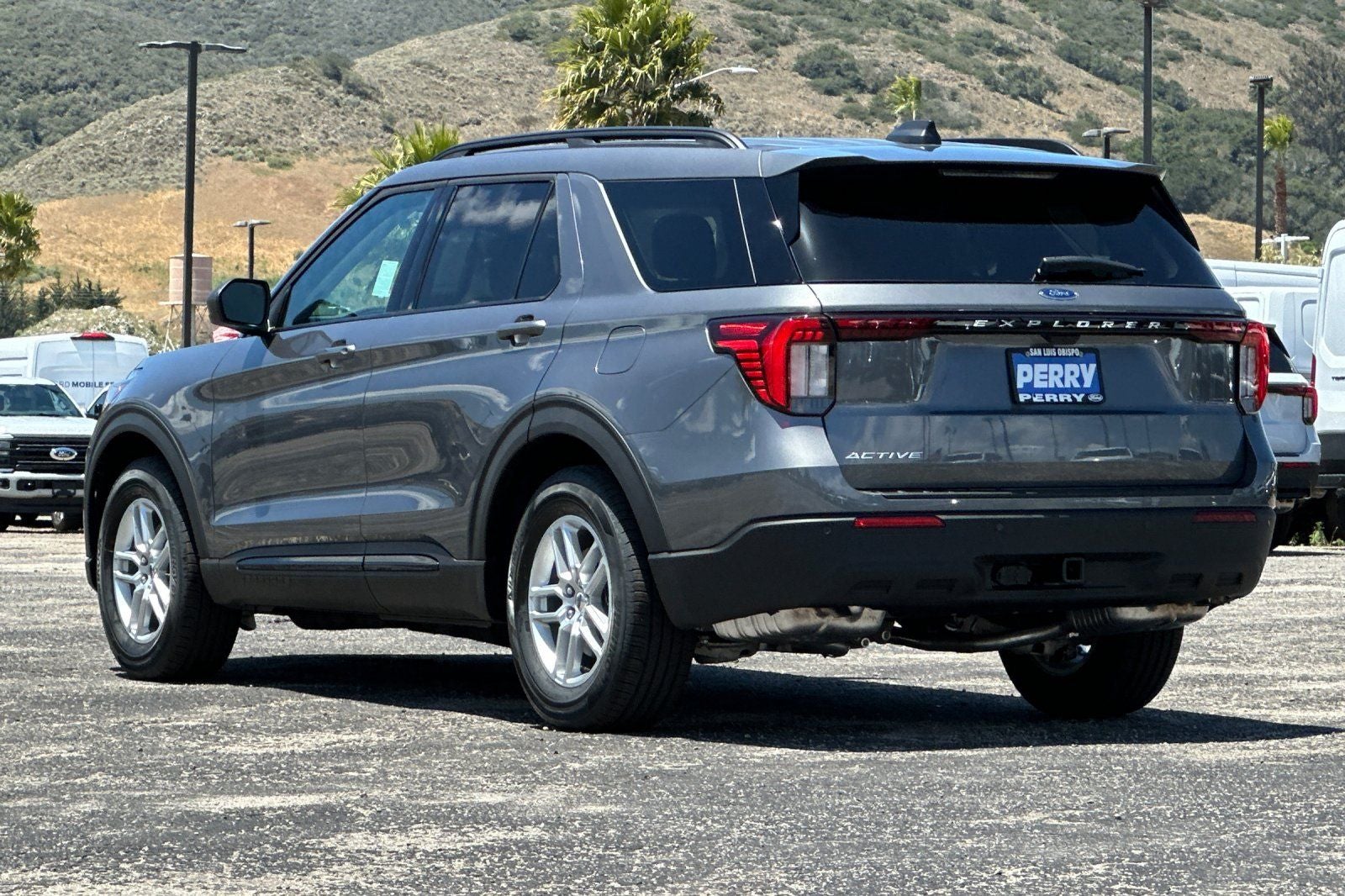 2026 Ford Explorer — detail view