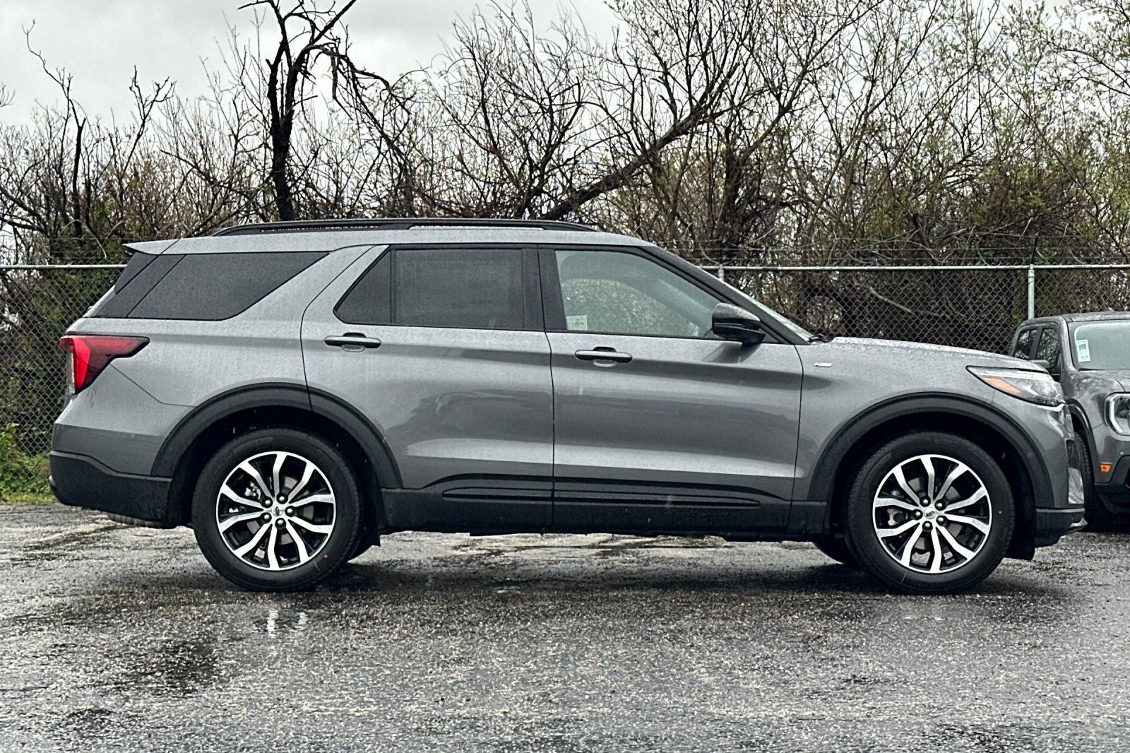 2026 Ford Explorer — side profile view